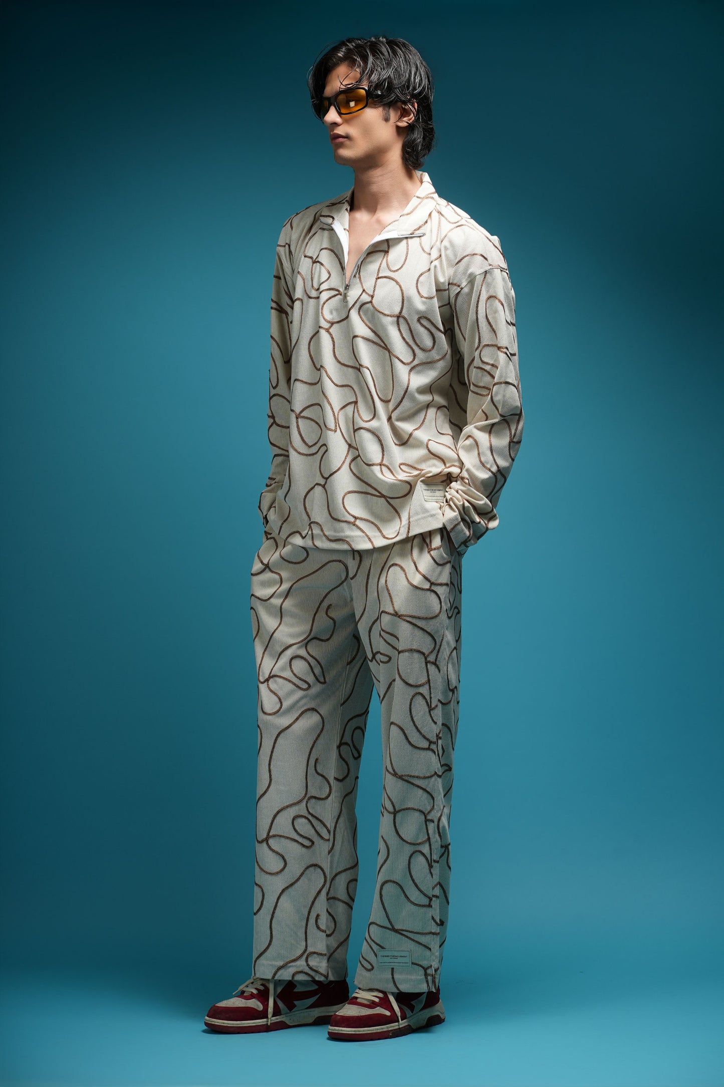 DESERT THREAD (CHAIN-STITCHED EDITION- IVORY SMOKE