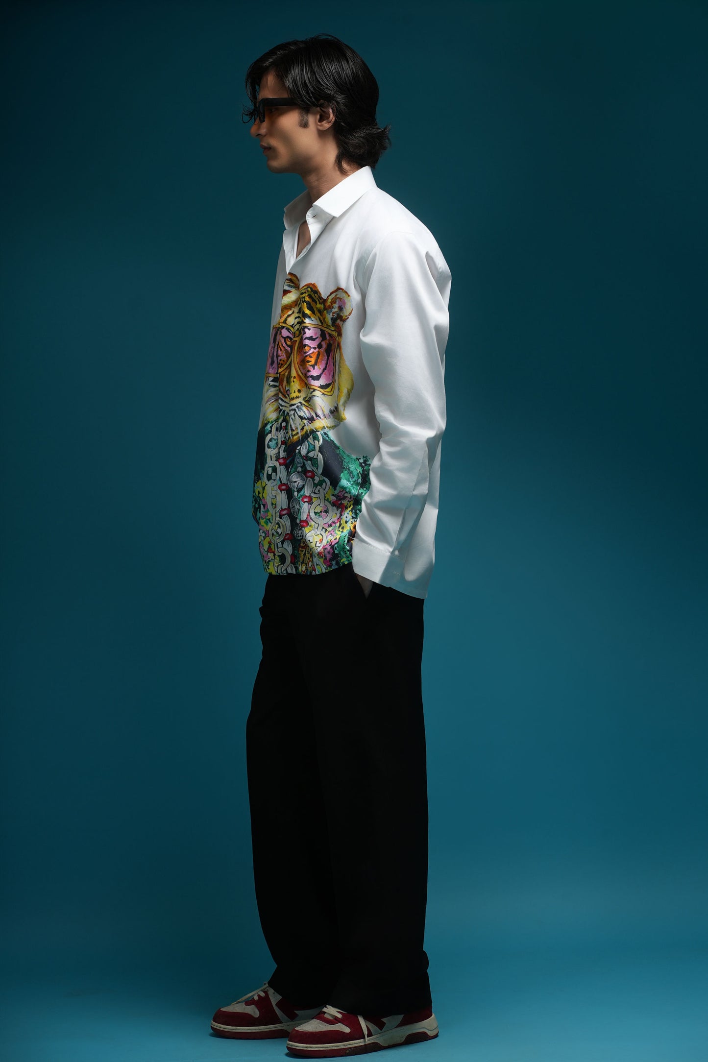 "BOSS OF THE BLOCK : TIGER" WHITE GIZA SHIRT