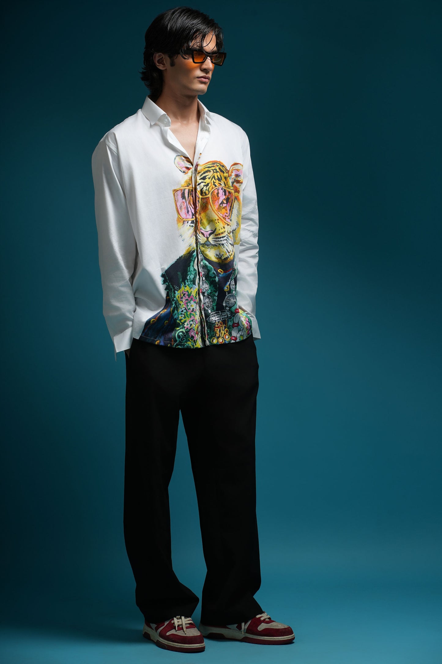 "BOSS OF THE BLOCK : TIGER" WHITE GIZA SHIRT
