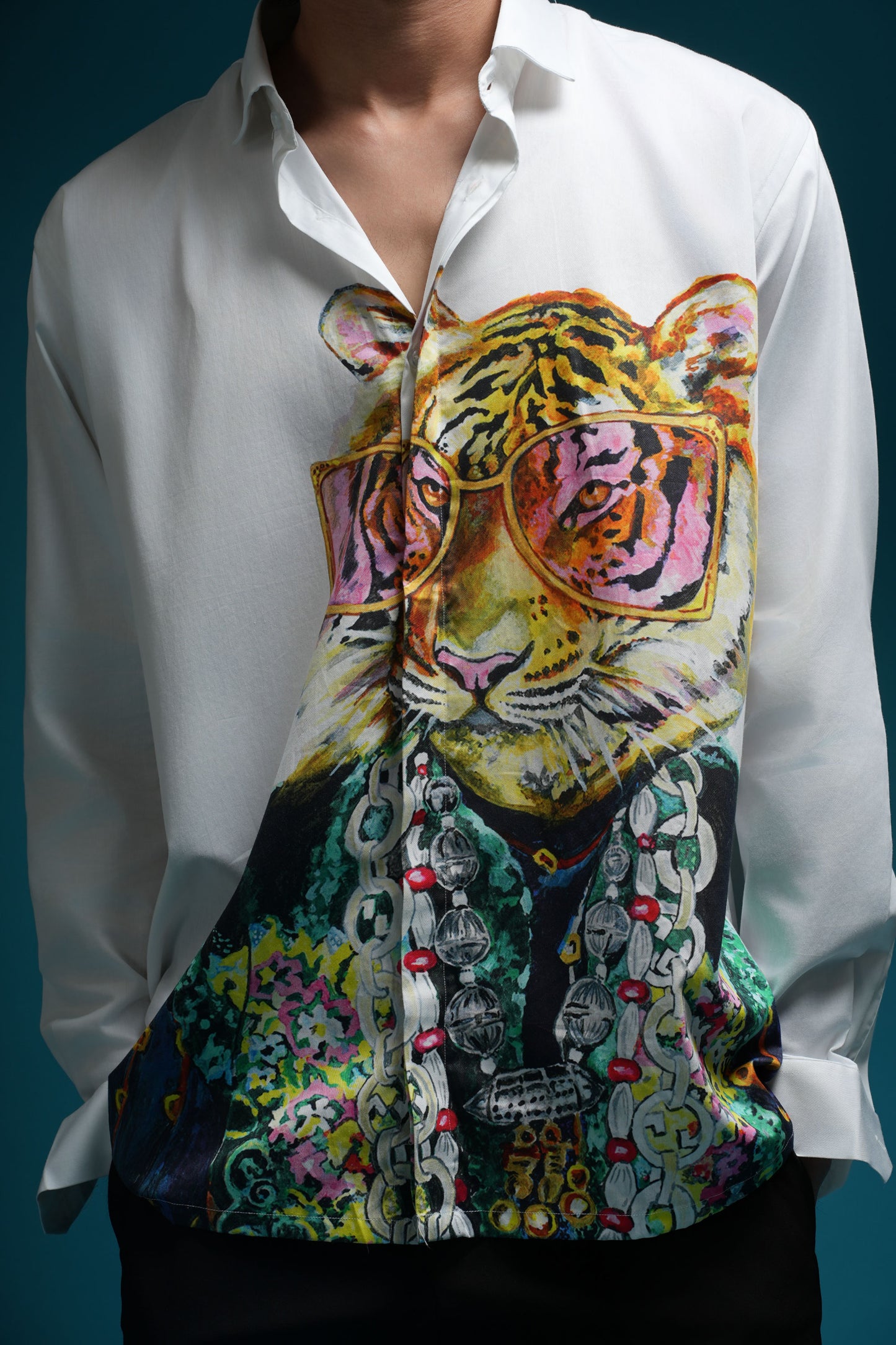 "BOSS OF THE BLOCK : TIGER" WHITE GIZA SHIRT