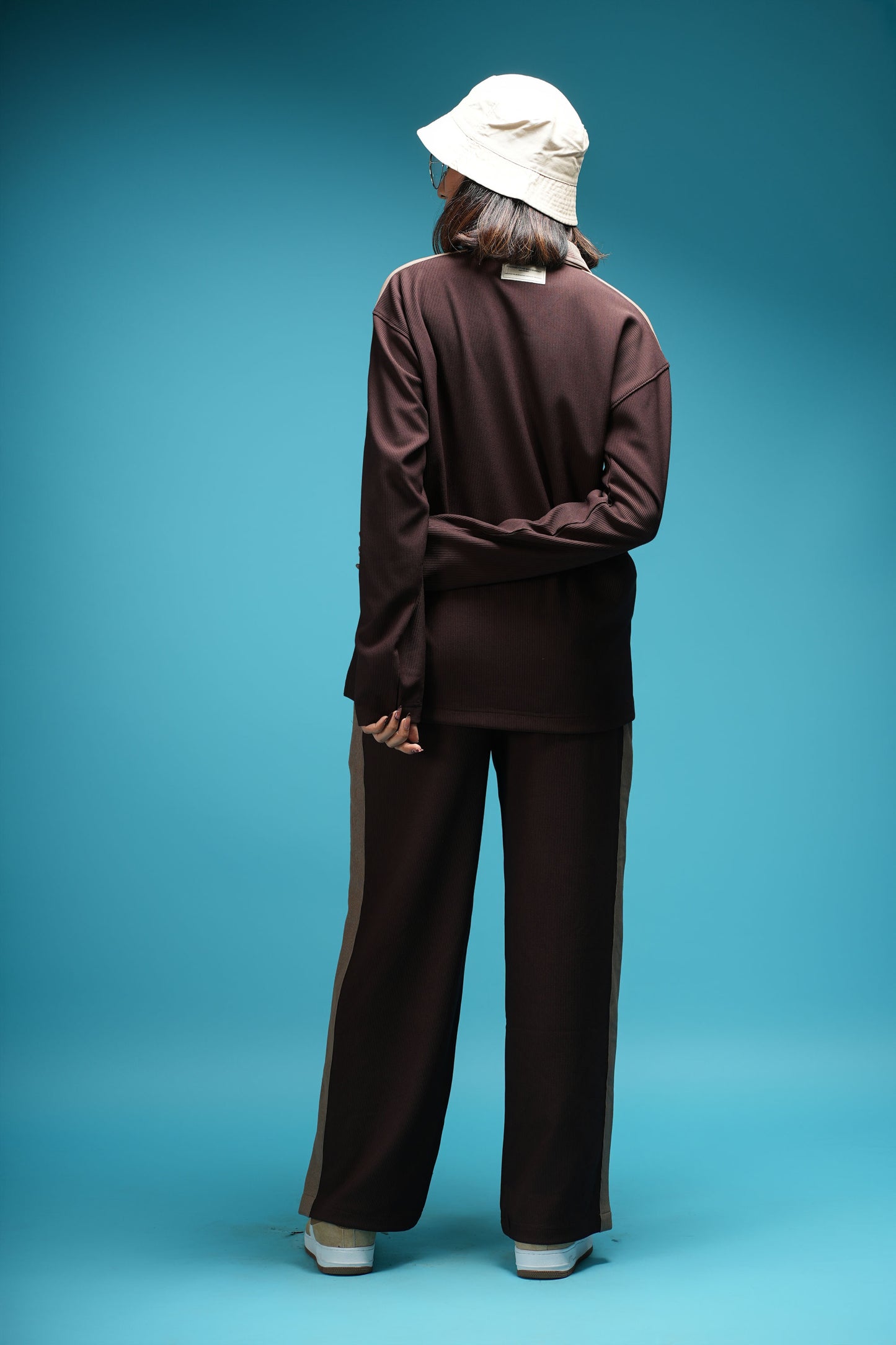 “TWO SHADES OF SAHARA” FRAPPÈ MOCHA CORD SET