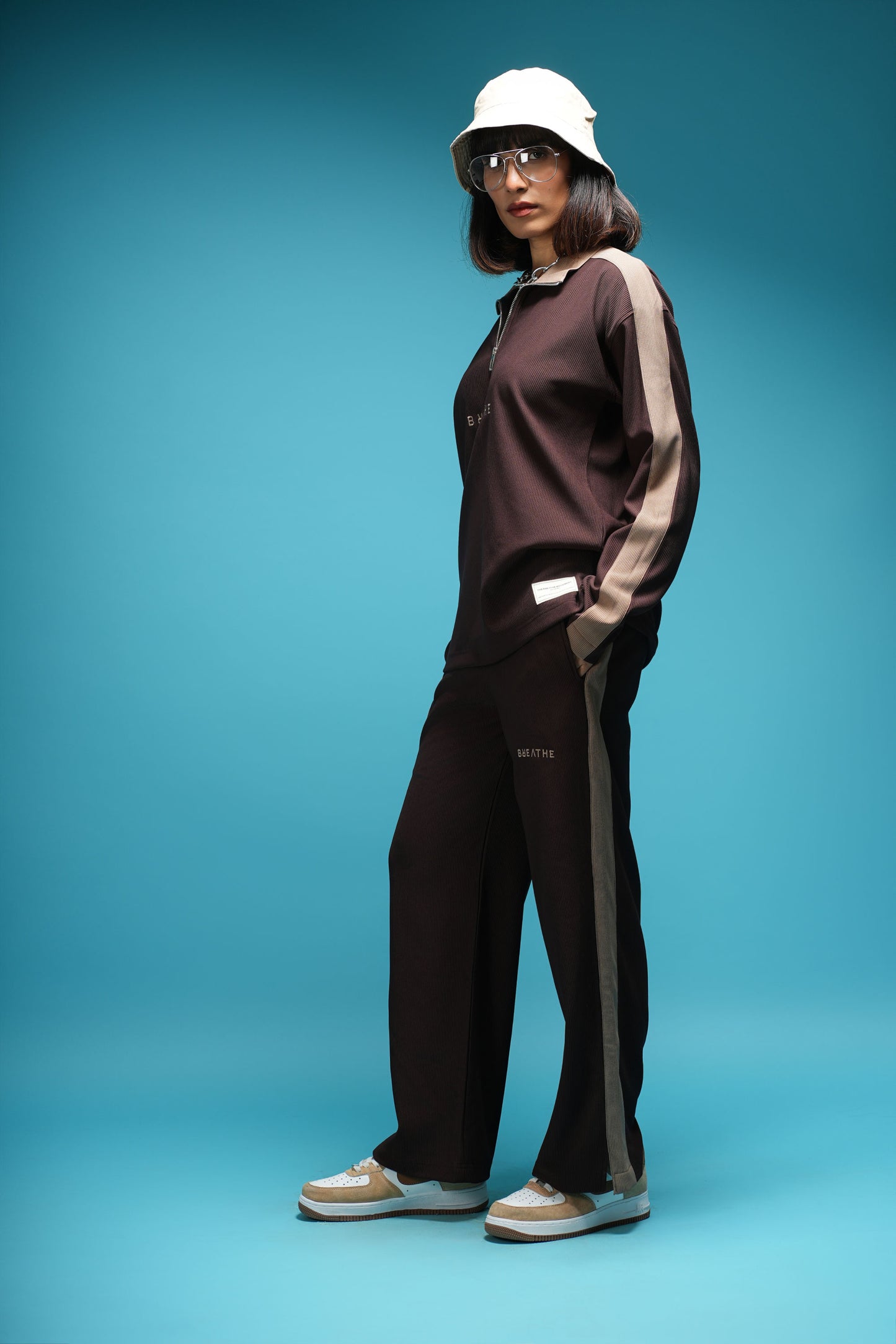 “TWO SHADES OF SAHARA” FRAPPÈ MOCHA CORD SET