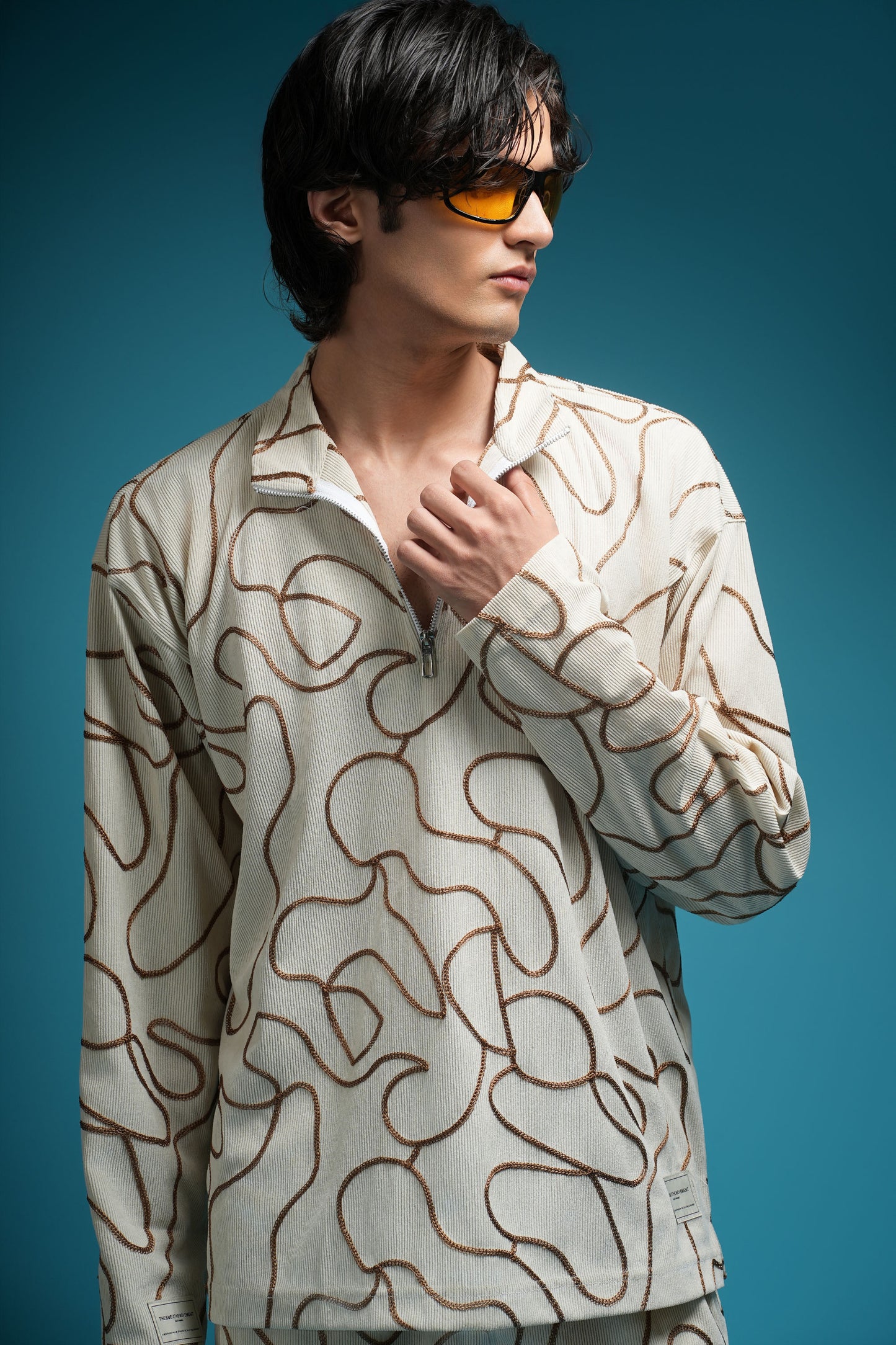 DESERT THREAD (CHAIN-STITCHED EDITION-  IVORY SMOKE