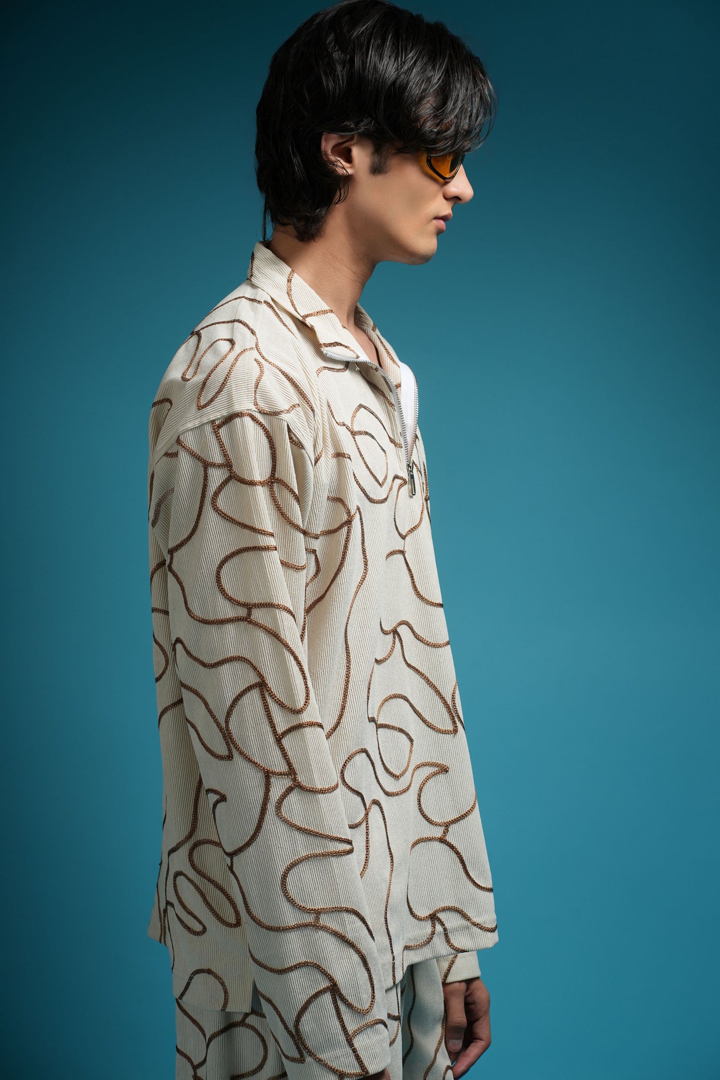 DESERT THREAD (CHAIN-STITCHED EDITION-  IVORY SMOKE
