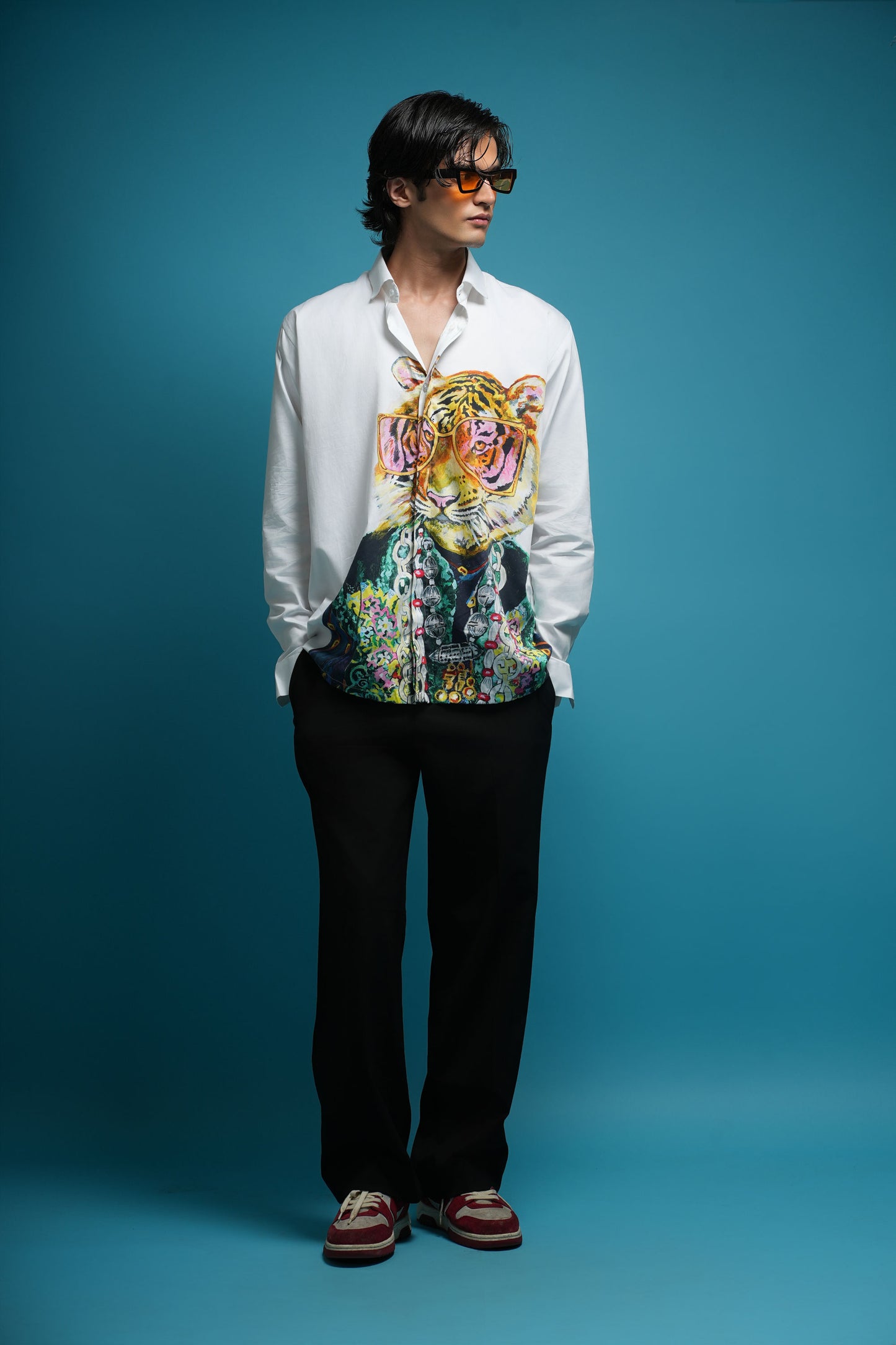 "BOSS OF THE BLOCK : TIGER"  WHITE GIZA SHIRT